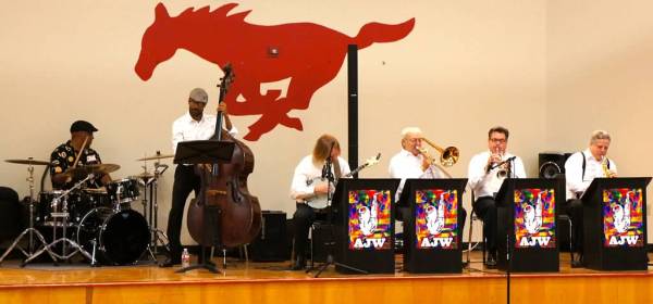 From left: Kevin Scott, Michael Stevens, Jake Langley, Randy Zimmerman, Jimmy Shortell, Your Humble Narrator.